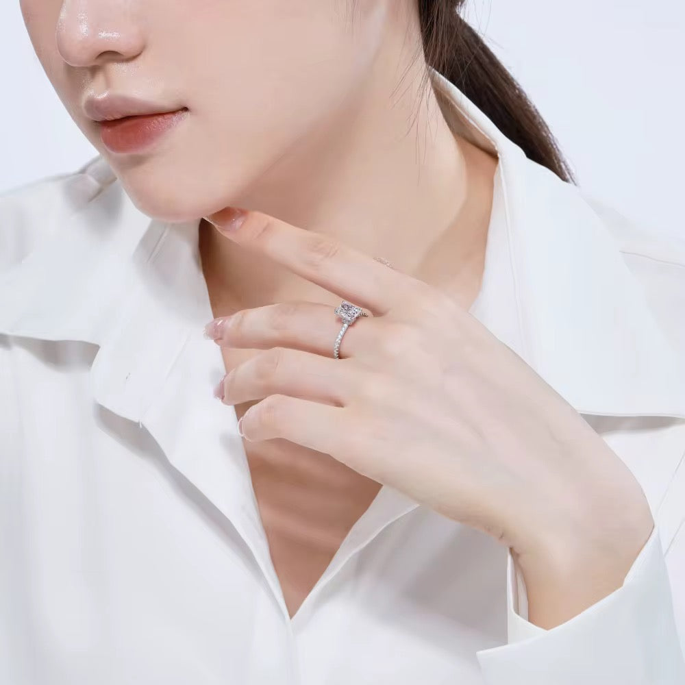 Radiant Bliss Ring - Very Minimal