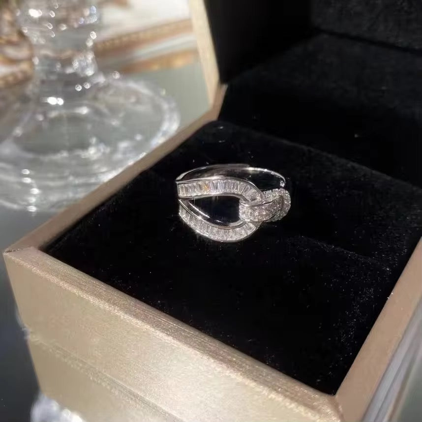 Sparkle Queen Ring