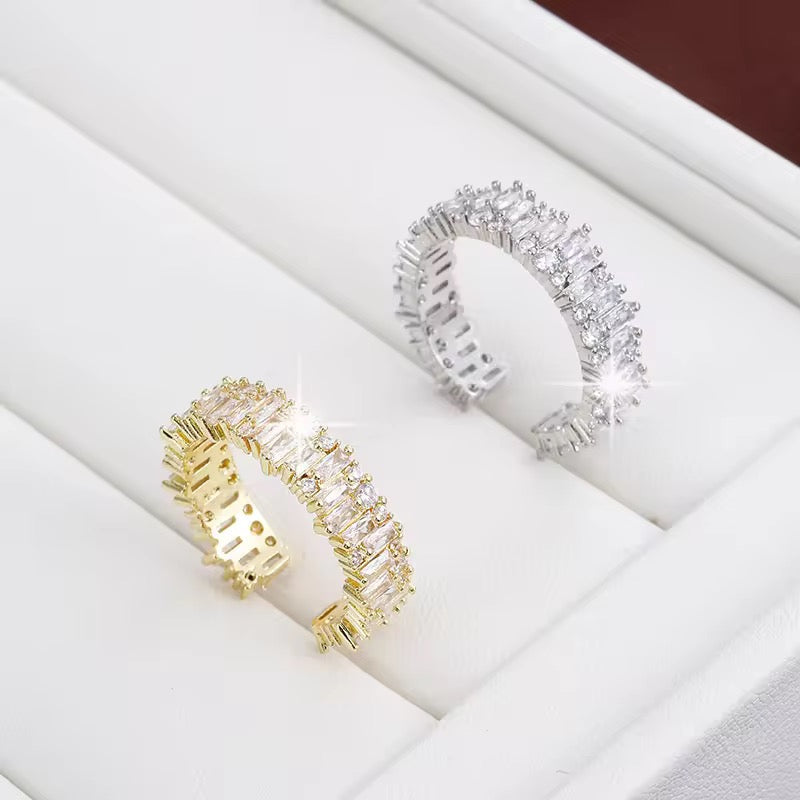 Gleamstone Irregular Starlit Grace Ring