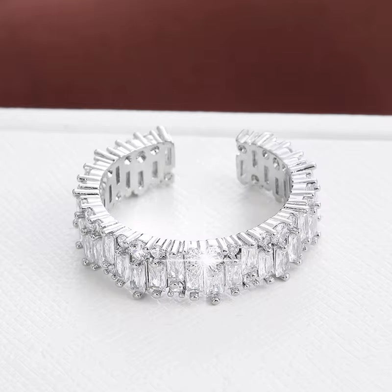 Gleamstone Irregular Starlit Grace Ring