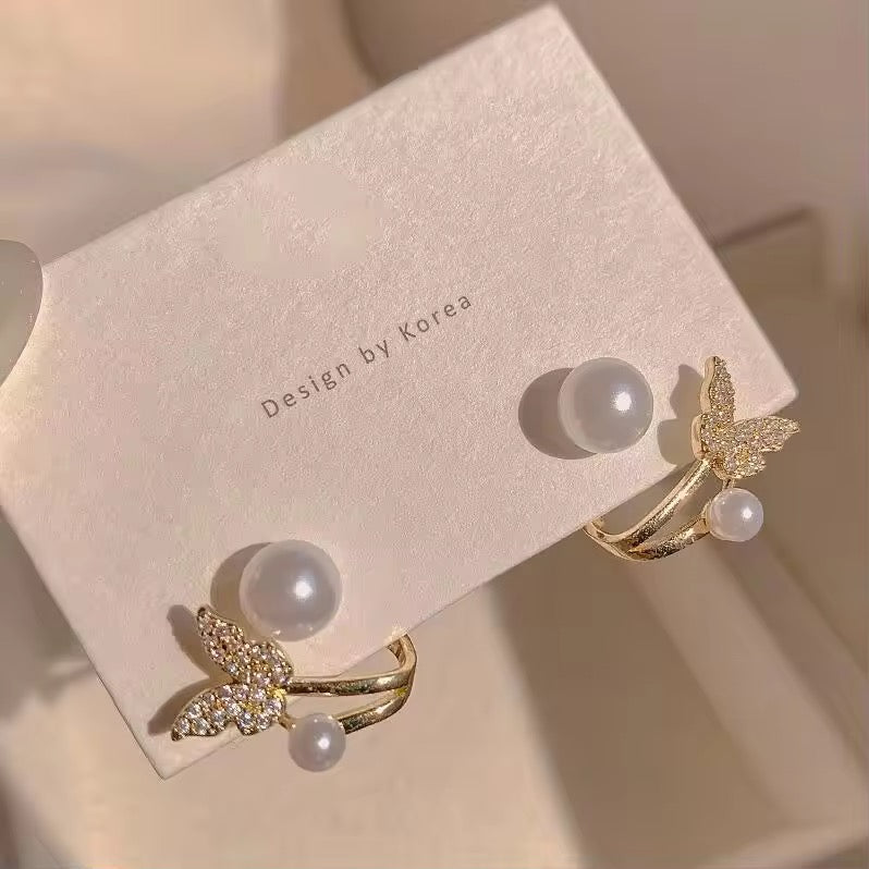Butterfly Bliss Set āØš¦ (Necklace + Earrings) - Combo