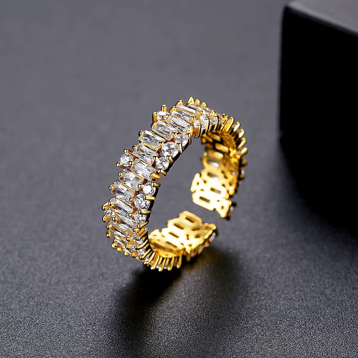Gleamstone Irregular Starlit Grace Ring