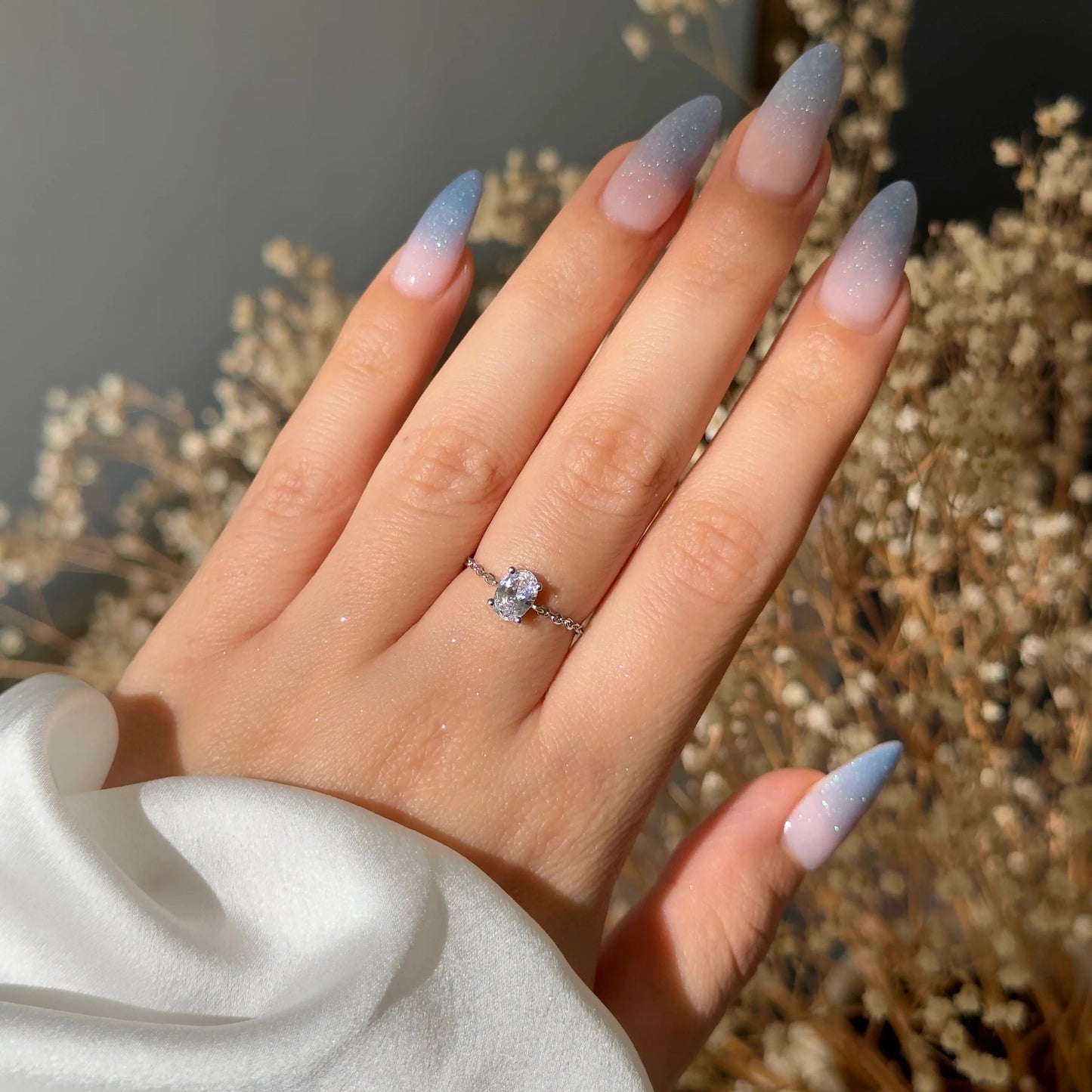 Snowhite’s White Transparent Zircon Adjustable Silver Chain Ring