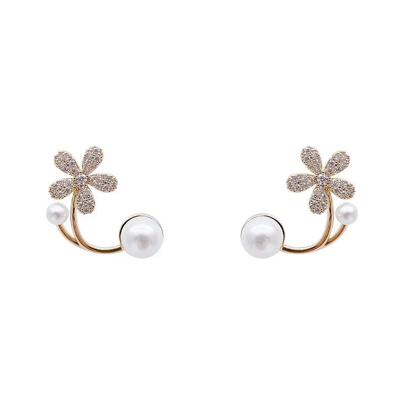 Petal Pearl Earrings