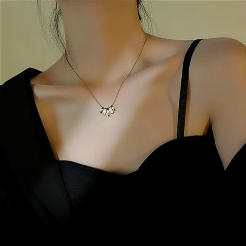 Dubai’s Golden Charm Pendant