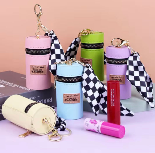 Compact Makeup Lipstick Keychain Organizer (Color May Vary)