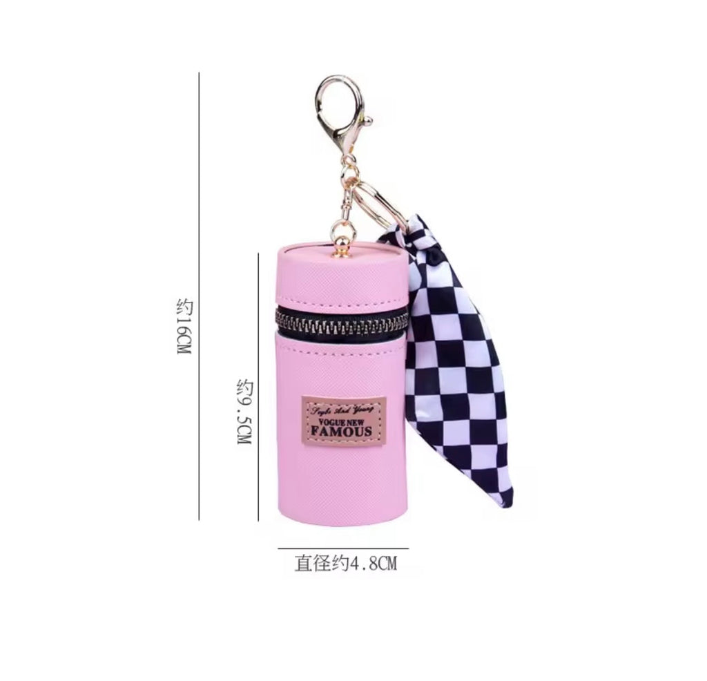 Compact Makeup Lipstick Keychain Organizer (Color May Vary)