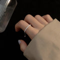 Mehr Adjustable Rhinestones Chain Ring