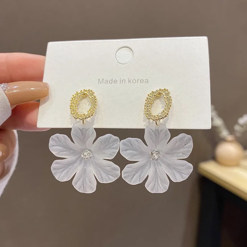 White Floral Earrings