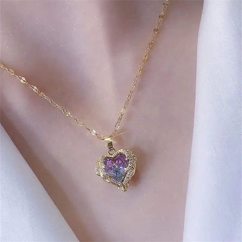 Heart Diamond stone Gold Pendant Necklaces Anti Tarnish Chain