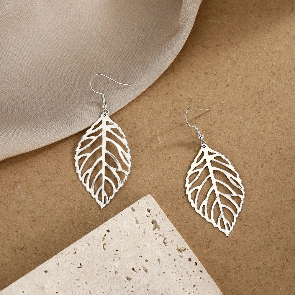 Silver Hollow Leaf Design Drop Earring For Girls And Women